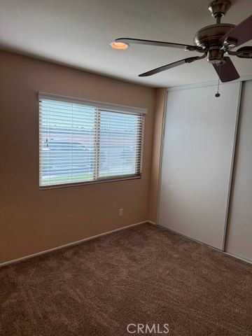 42935 15th 11, Lancaster, CA 93534