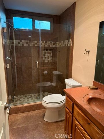 42935 15th 11, Lancaster, CA 93534