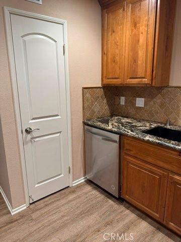 42935 15th 11, Lancaster, CA 93534