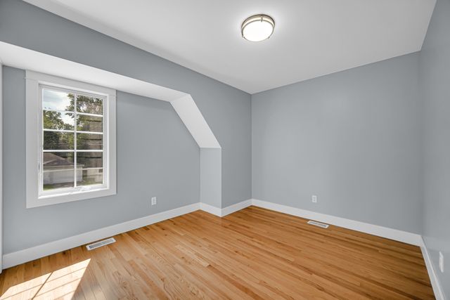 18462 Dixie Highway, Homewood, IL 60430