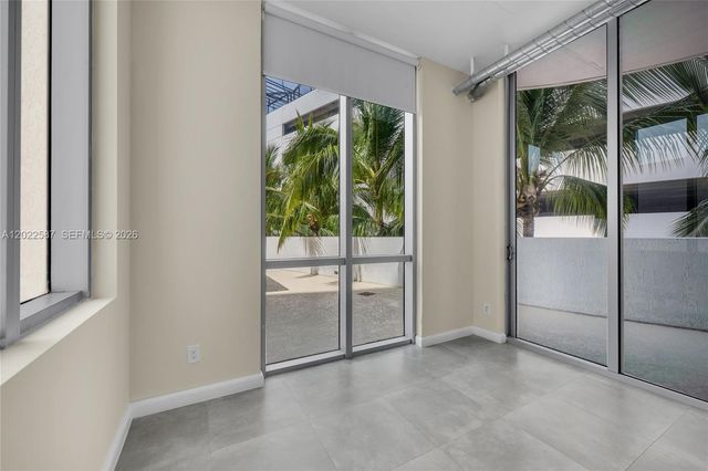 3029 NE 188th St 301, Aventura, FL 33180