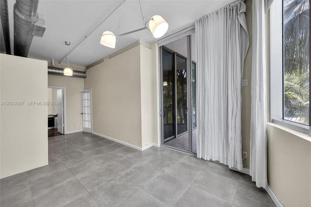 3029 NE 188th St 301, Aventura, FL 33180