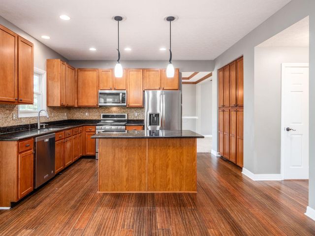 7777 Marrisey Loop, Galena, OH 43021