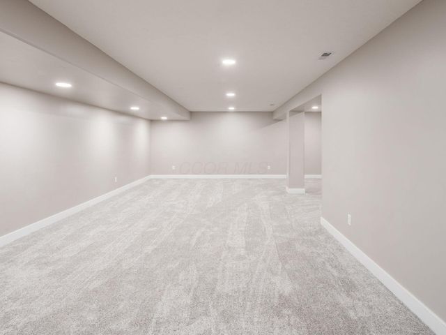 7777 Marrisey Loop, Galena, OH 43021