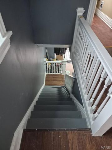 4502 Adelaide Avenue, St Louis, MO 63115