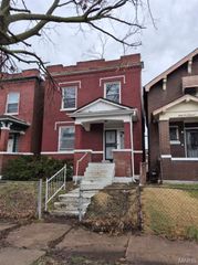 4502 Adelaide Avenue, St Louis, MO 63115