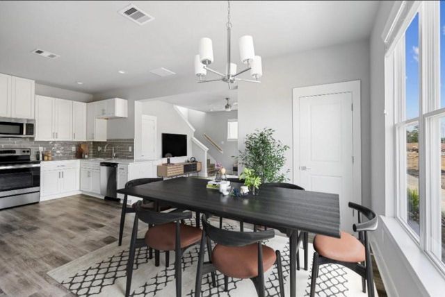 13588 Ella Boulevard 702, Houston, TX 77067