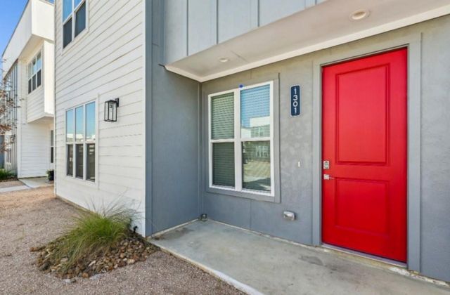 13588 Ella Boulevard 702, Houston, TX 77067