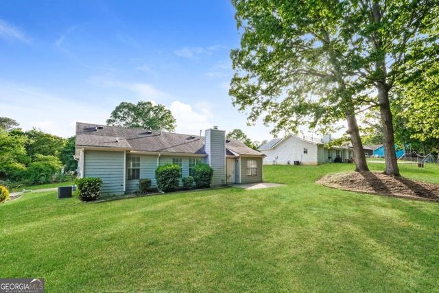 3685 E Bolding Road, Flowery Branch, GA 30542