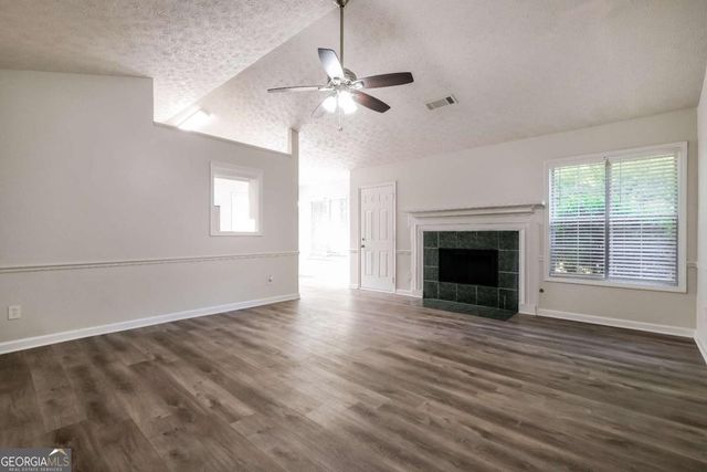 3685 E Bolding Road, Flowery Branch, GA 30542