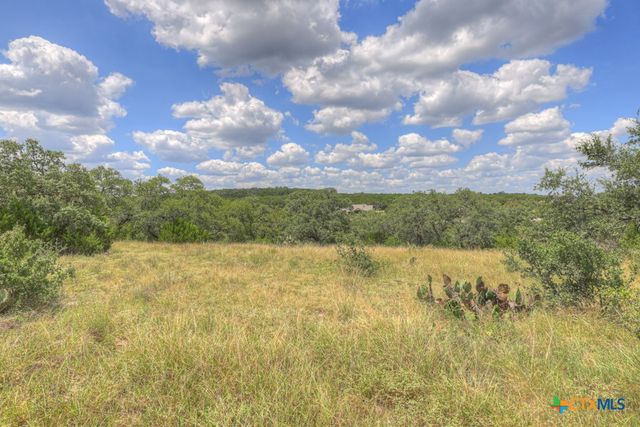 1147 Mission Way, Canyon Lake, TX 78133