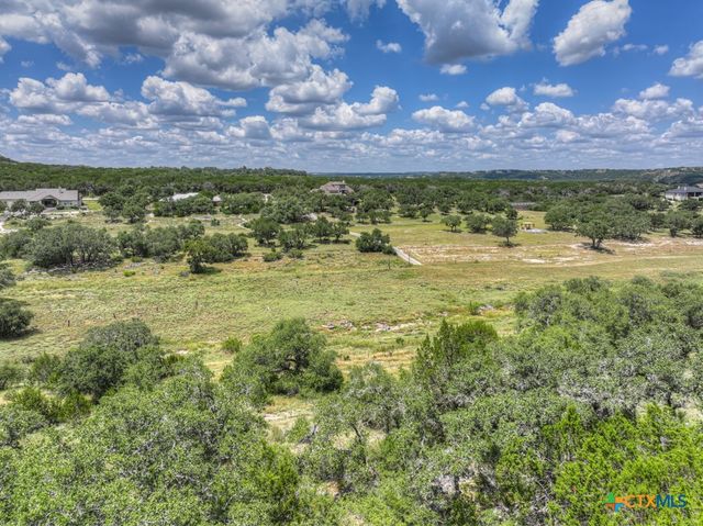 1147 Mission Way, Canyon Lake, TX 78133