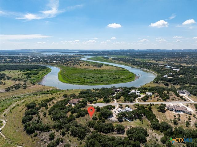1147 Mission Way, Canyon Lake, TX 78133