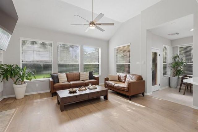 1211 Ragsdale Lane, Katy, TX 77494