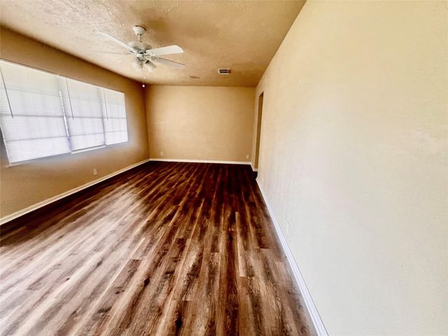 631 Roper Street, Houston, TX 77034