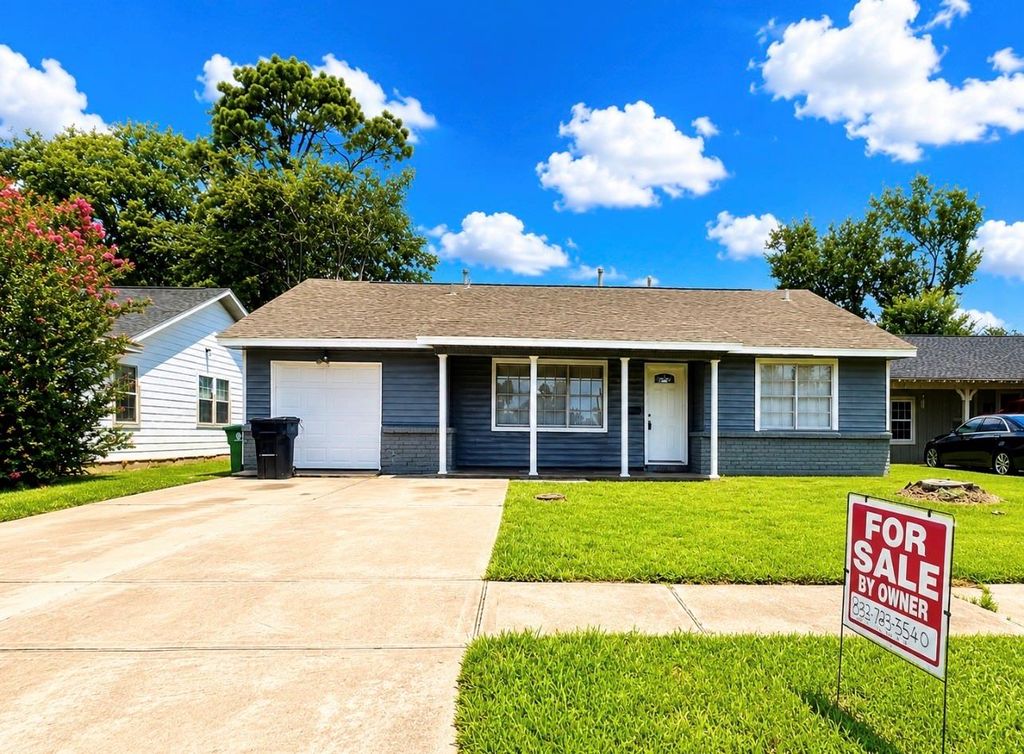 631 Roper Street, Houston, TX 77034