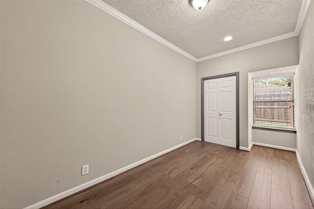 4024 Breakwood Drive, Houston, TX 77025