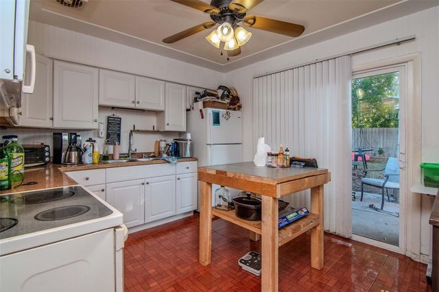 1731 GLADYS STREET, Largo, FL 33774