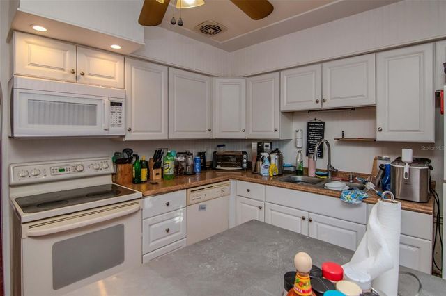 1731 GLADYS STREET, Largo, FL 33774