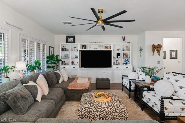 2116 Clearwater Lake Drive, Henderson, NV 89044