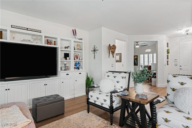 2116 Clearwater Lake Drive, Henderson, NV 89044