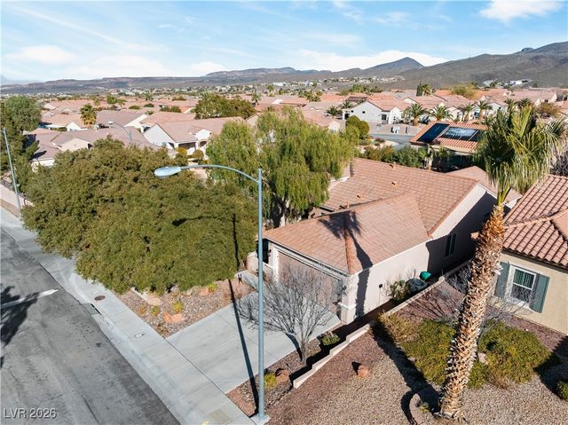 2116 Clearwater Lake Drive, Henderson, NV 89044