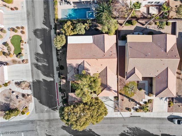 2116 Clearwater Lake Drive, Henderson, NV 89044