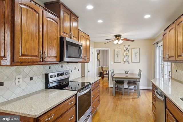 5404 FRANCY ADAMS CT, Fairfax, VA 22032