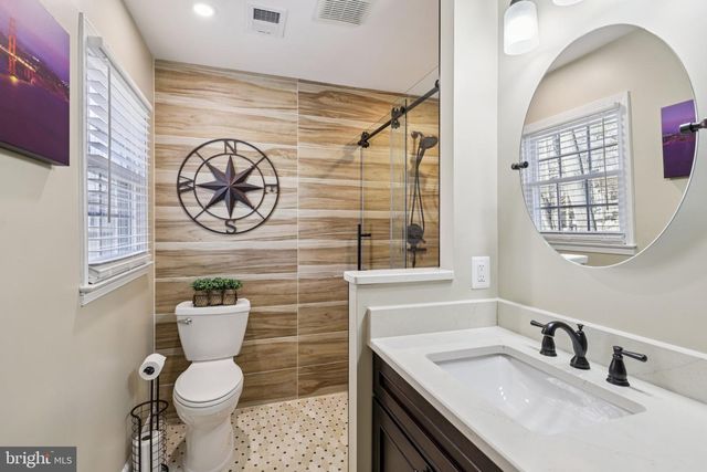 5404 FRANCY ADAMS CT, Fairfax, VA 22032