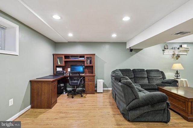 5404 FRANCY ADAMS CT, Fairfax, VA 22032