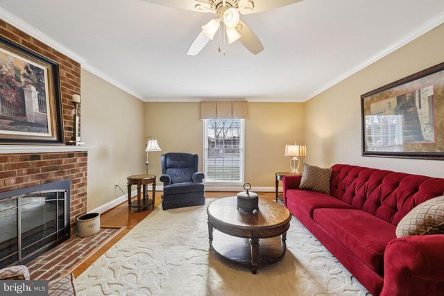 5404 FRANCY ADAMS CT, Fairfax, VA 22032