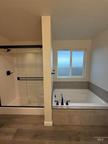 7819 E Meriwether, Nampa, ID 83687