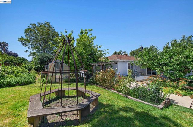 4056 Nevis St, Pleasanton, CA 94566