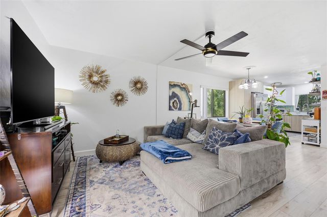 4220 SW 67TH TERRACE, Gainesville, FL 32608