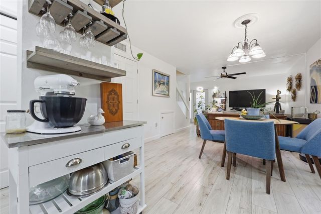 4220 SW 67TH TERRACE, Gainesville, FL 32608