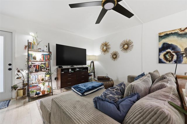 4220 SW 67TH TERRACE, Gainesville, FL 32608