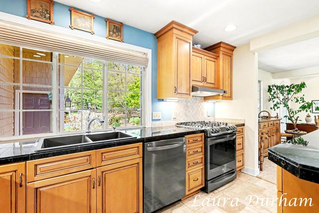 3636 Vienna Stras Street, Laketown Twp, MI 49423