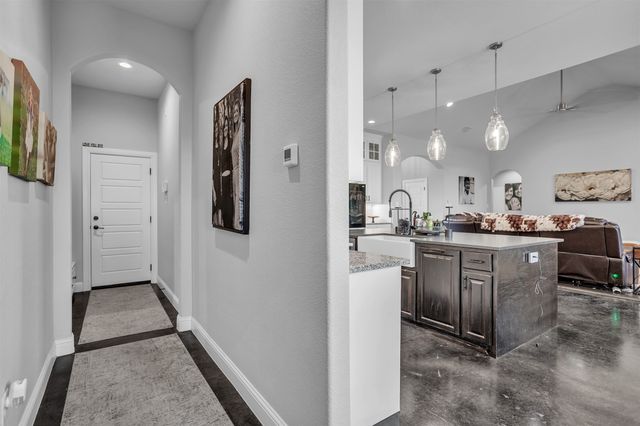 2044 Eastfield Drive, Wills Point, TX 75169