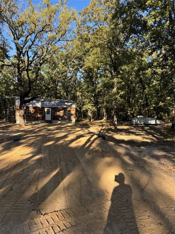 6171 Glen Oaks Road, Mabank, TX 75156