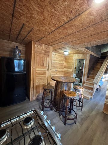 6171 Glen Oaks Road, Mabank, TX 75156