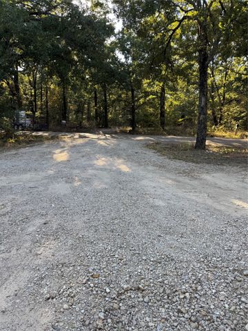 6171 Glen Oaks Road, Mabank, TX 75156