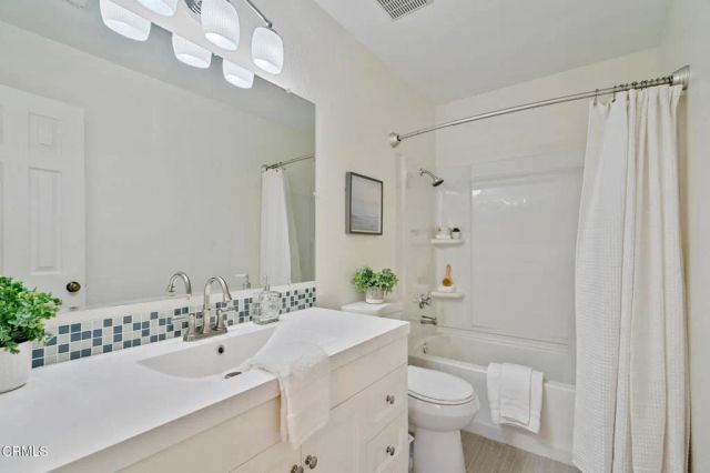544 E Magnolia D, Burbank, CA 91501