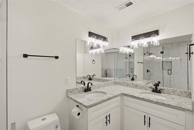 1381 Poplar Pointe SE, Smyrna, GA 30082