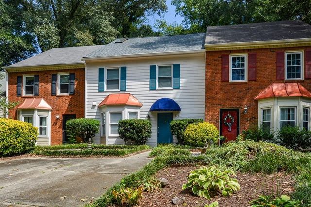 1381 Poplar Pointe SE, Smyrna, GA 30082