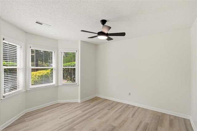 1381 Poplar Pointe SE, Smyrna, GA 30082