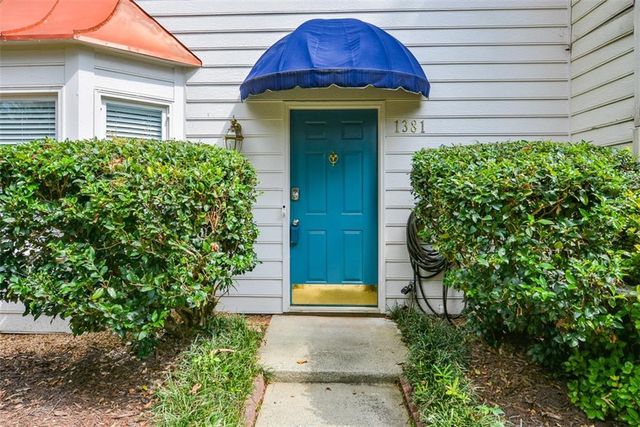 1381 Poplar Pointe SE, Smyrna, GA 30082