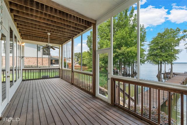 5705 Lakefront Drive, Shreveport, LA 71119