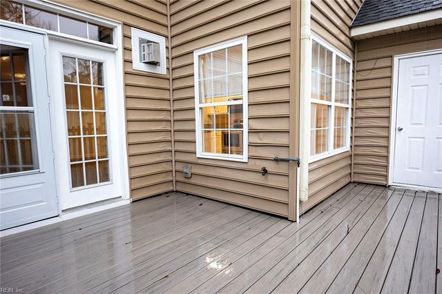 320 Swain Hill CT, Virginia Beach, VA 23452