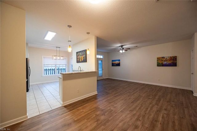 320 Swain Hill CT, Virginia Beach, VA 23452