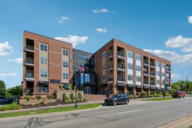 12501 Nicollet Avenue 425, Burnsville, MN 55337